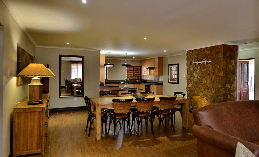 Country Manor